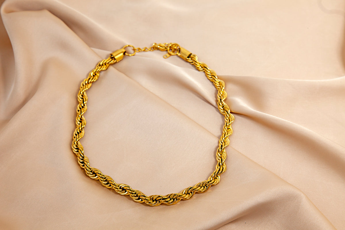 Collier Etania En Acier Inoxydable Doré Avec Apatite - Longueur Réglable 40-45 Cm - Neuf Avec étiquettes