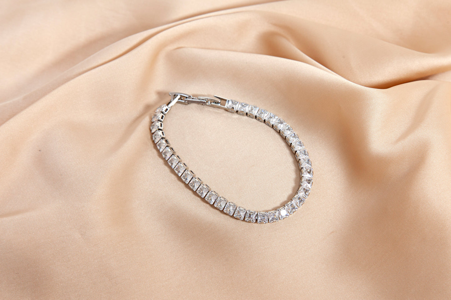 Maison de Conti jewelry 